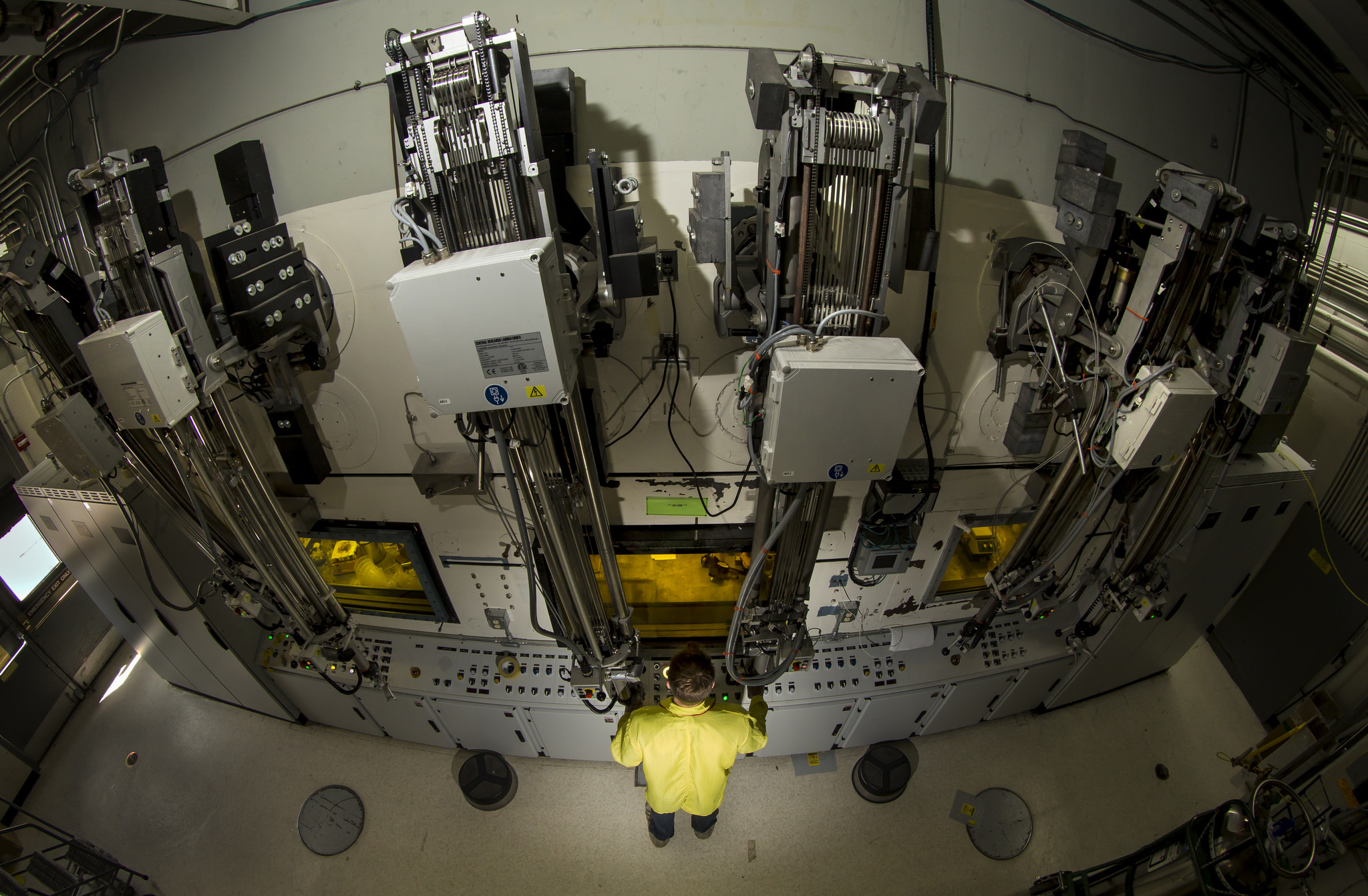 LANL Hot Cell Facility